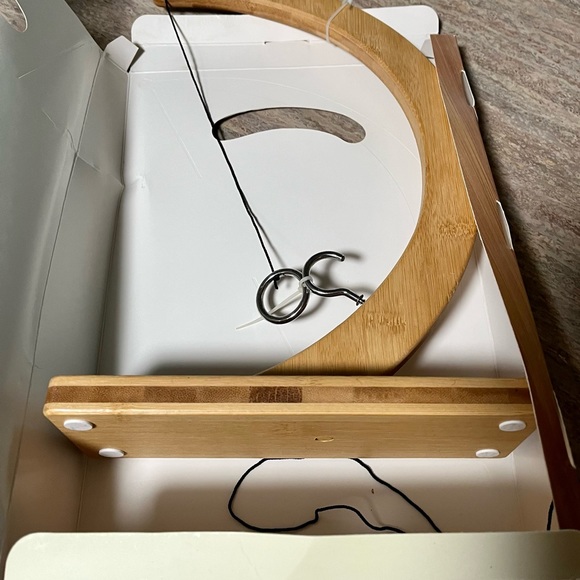 NWT Tiki Toss Desktop Edition The original hook & ring game - Picture 5 of 12